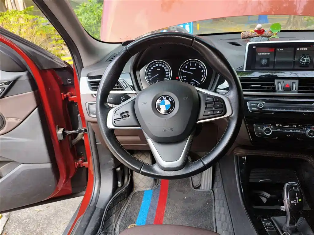 BMW X2 2021 — фото 11