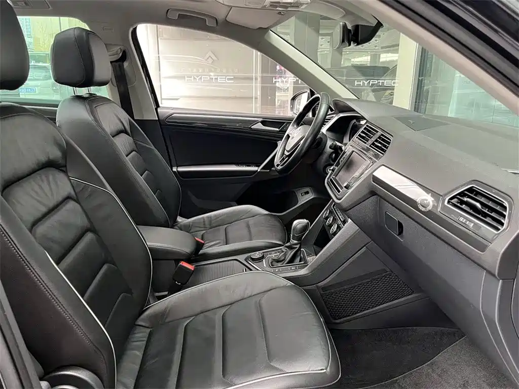 Volkswagen Tiguan 2016 — фото 11