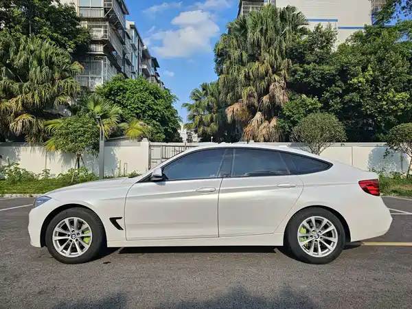 BMW 3 Series GT 2018