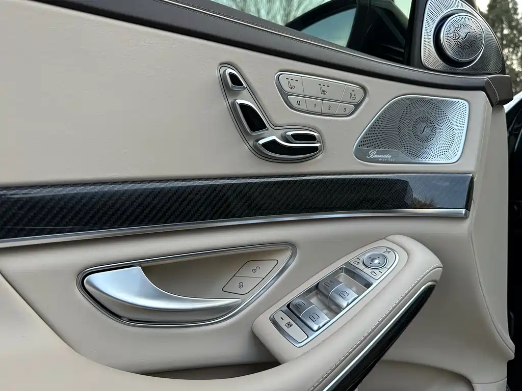 Mercedes-Benz S-Class AMG 2017 — фото 16