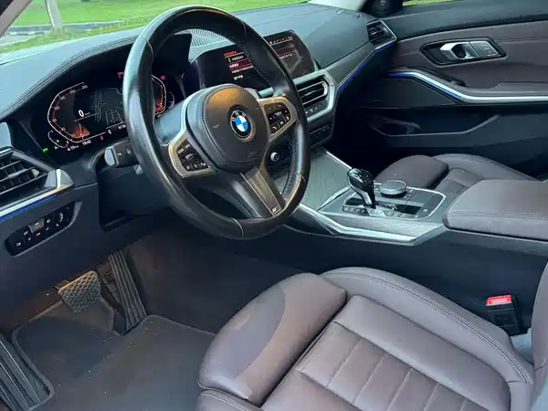 BMW 3 Series 2021