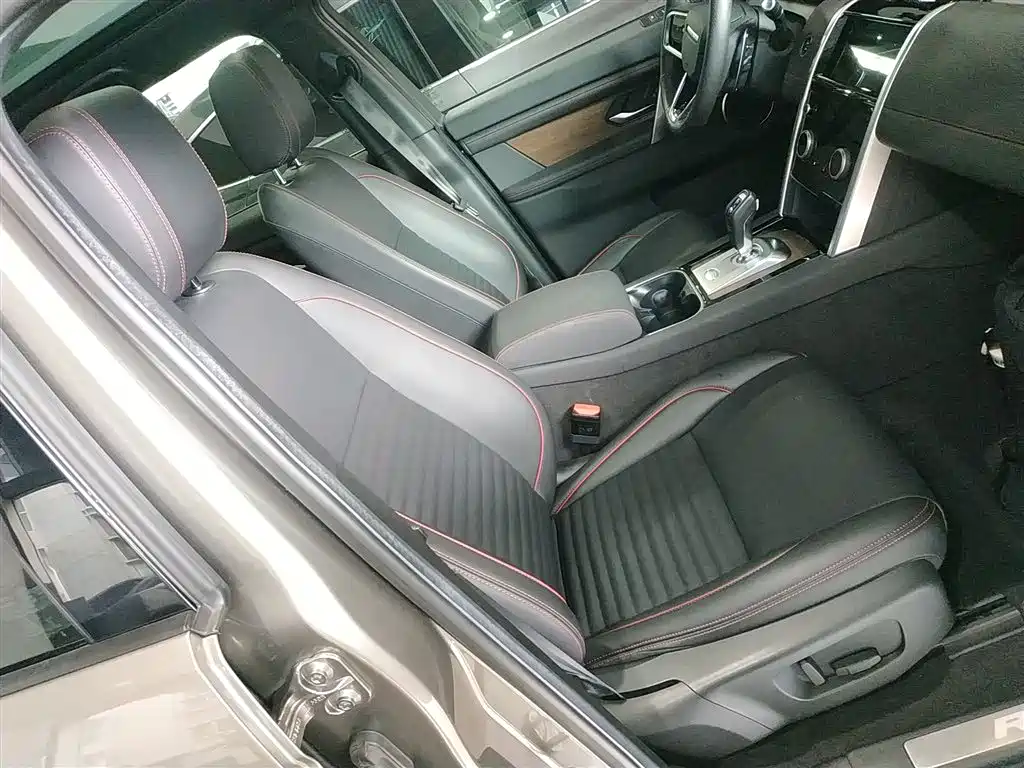 Land Rover Discovery Sport 2022 — фото 20