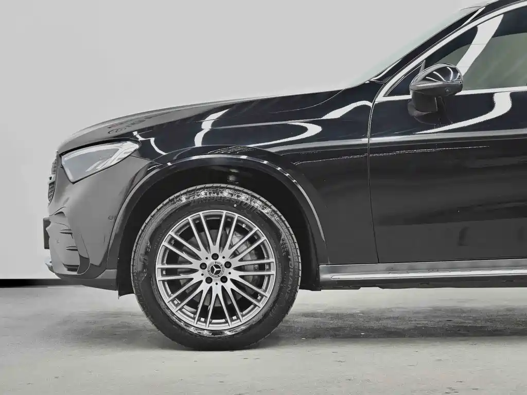 Mercedes-Benz GLC 2023 — фото 16