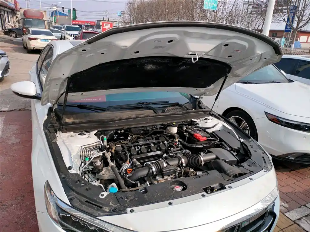 Honda Accord 2022 — фото 20