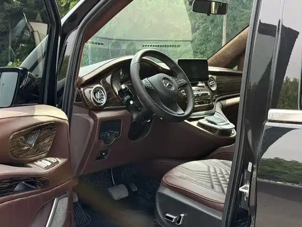 Mercedes-Benz Vito 2022