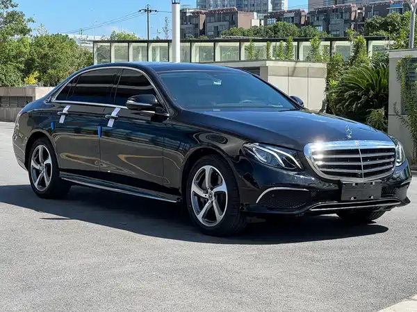 Mercedes-Benz E-Class 2018