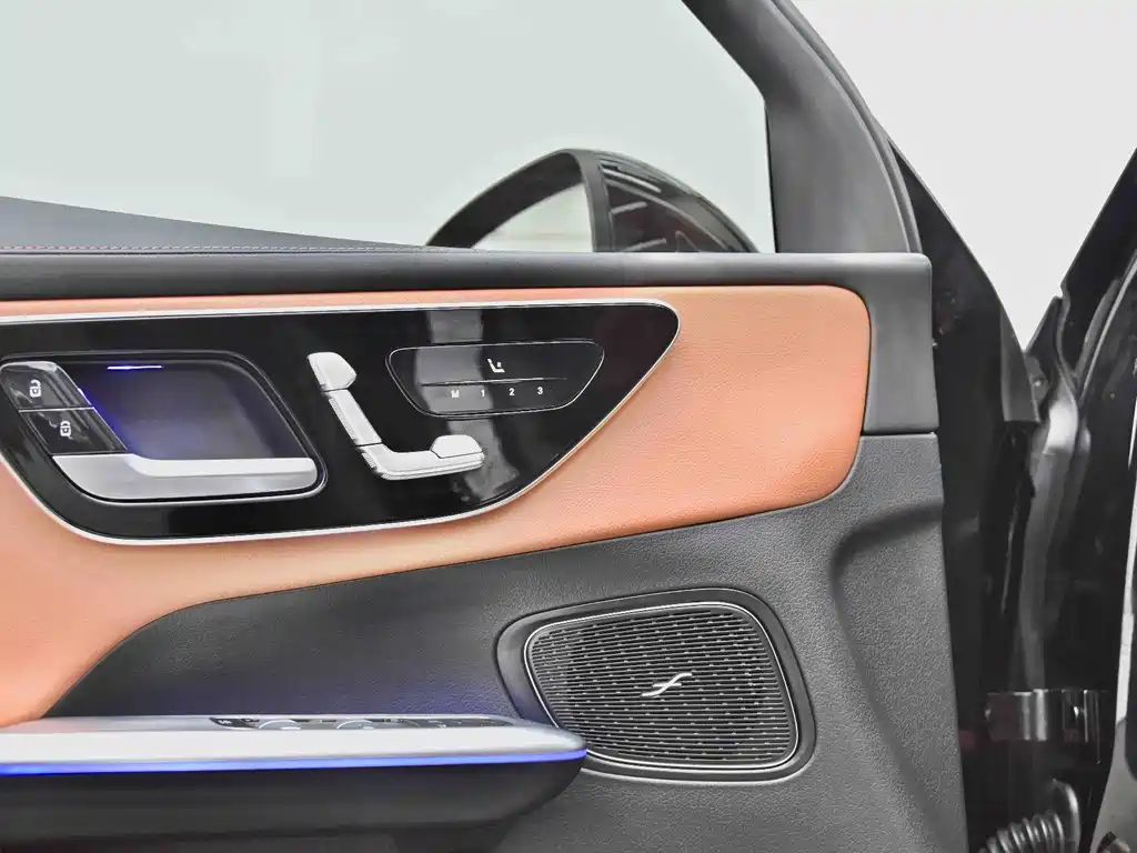 Mercedes-Benz GLC 2023 — фото 21