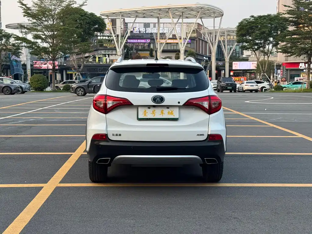 BYD Song New Energy 2018 — фото 6