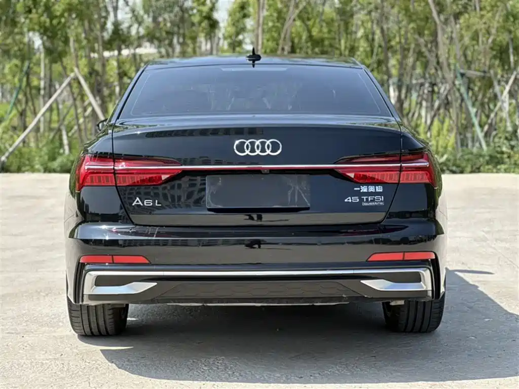 Audi A6L 2024 — фото 20