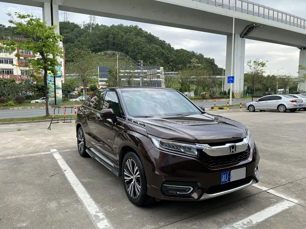Honda Avancier 2018 — фото 3