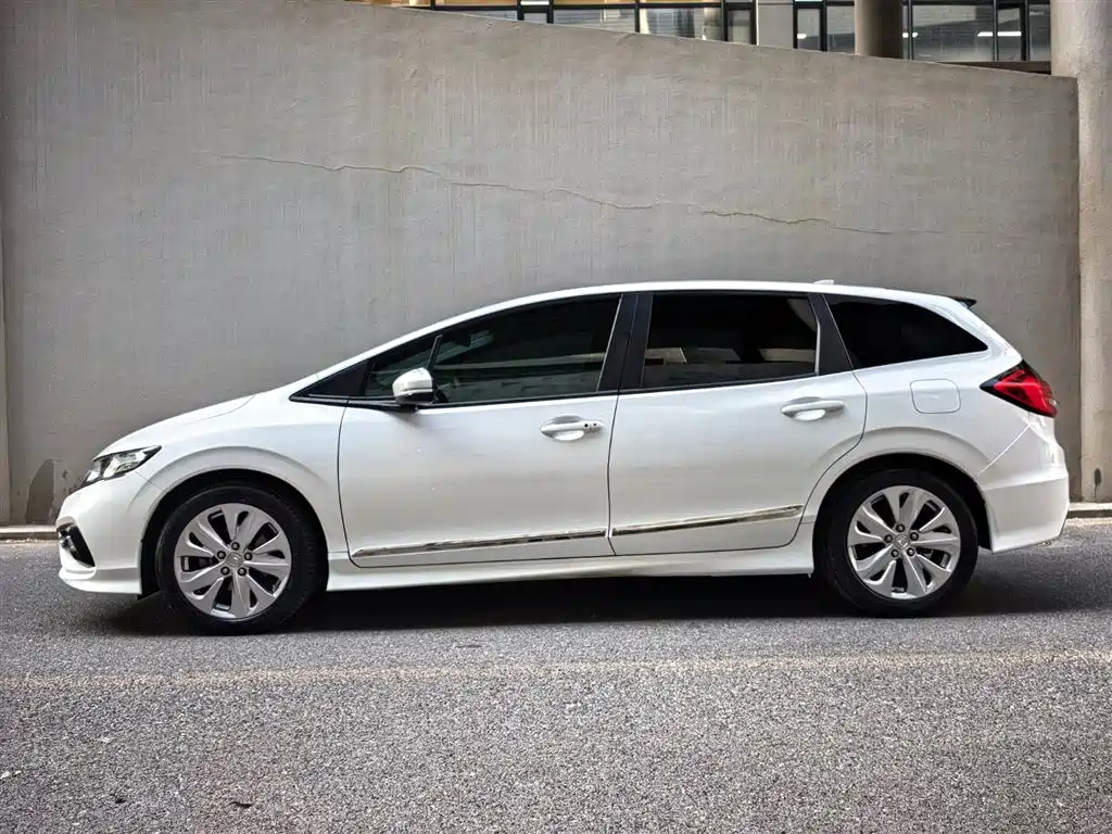 Honda Jade 2019 — фото 3