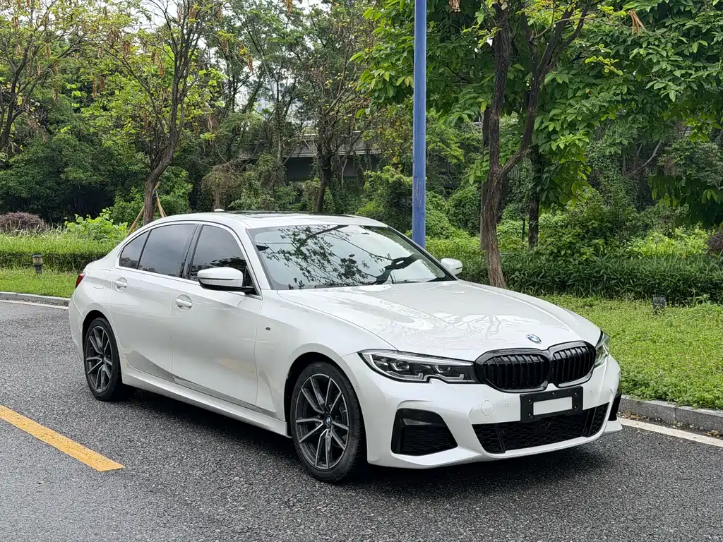 BMW 3 Series 2020
