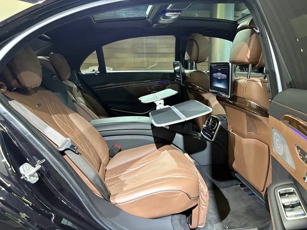 Mercedes-Benz S-Class AMG 2017 — фото 19