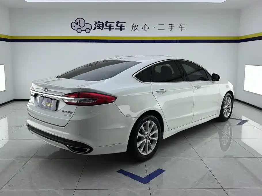 Ford Mondeo 2018 — фото 3