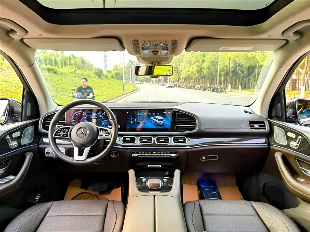 Mercedes-Benz GLE 2020 — фото 8