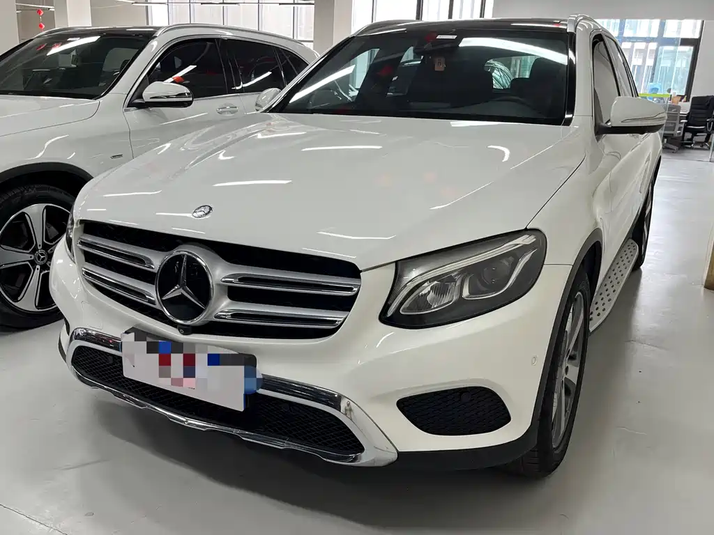 Mercedes-Benz GLC 2015