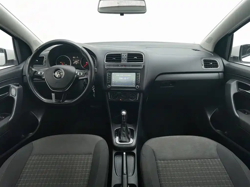 Volkswagen Polo 2016