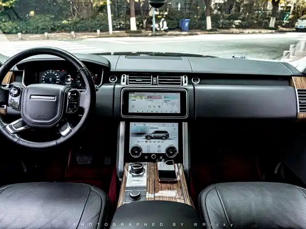 Land Rover Range Rover 2019