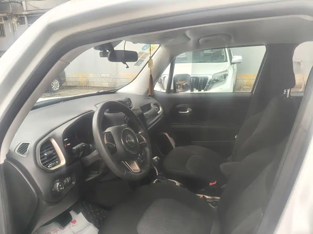 Jeep Renegade 2017