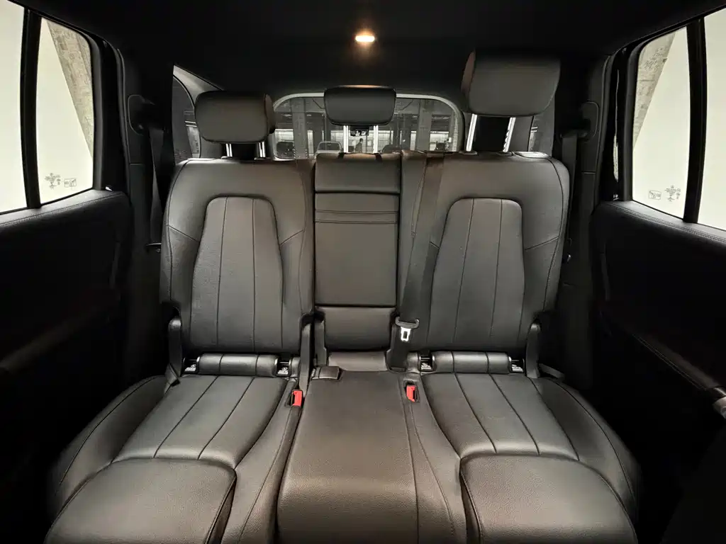 Mercedes-Benz GLB 2023 — фото 15