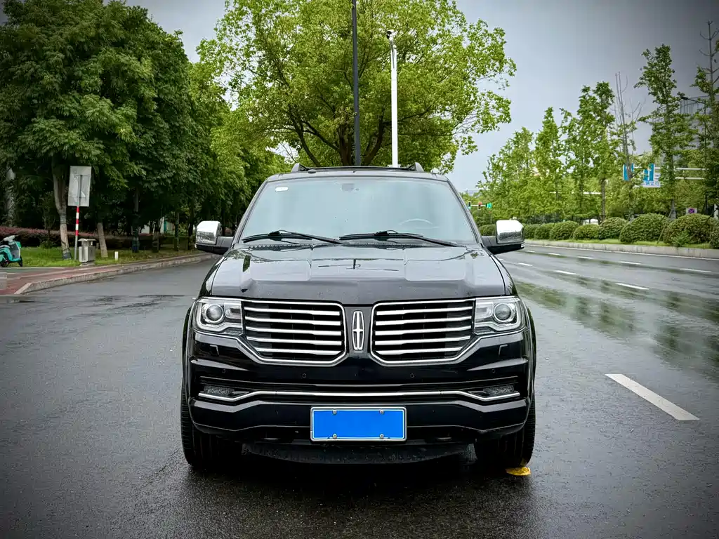 Lincoln Navigator 2018 — фото 3