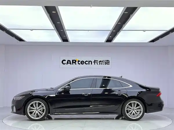 Audi A7L 2024