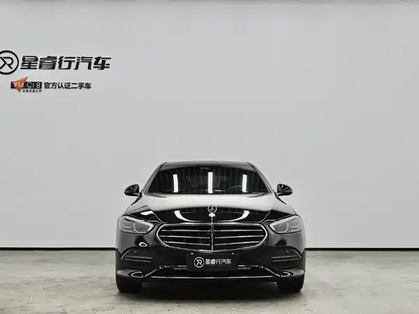 Mercedes-Benz C-Class 2022