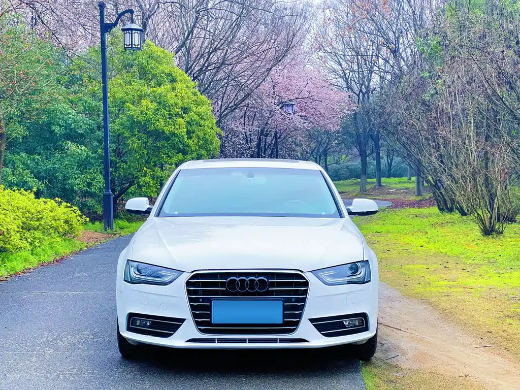 Audi A4L 2016 — фото 2