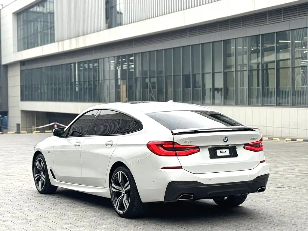 BMW 6 Series GT 2022 — фото 5