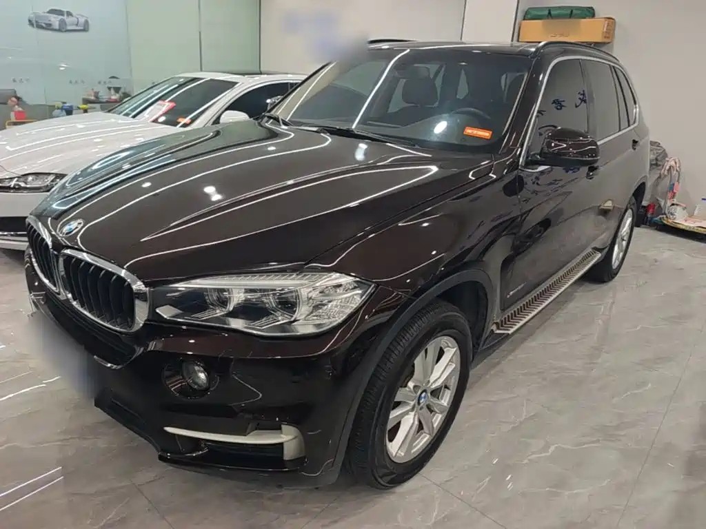 BMW X5 2016 — фото 1