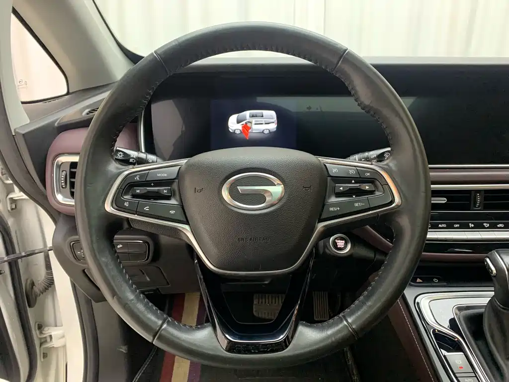 GAC Trumpchi M6 2022 — фото 13