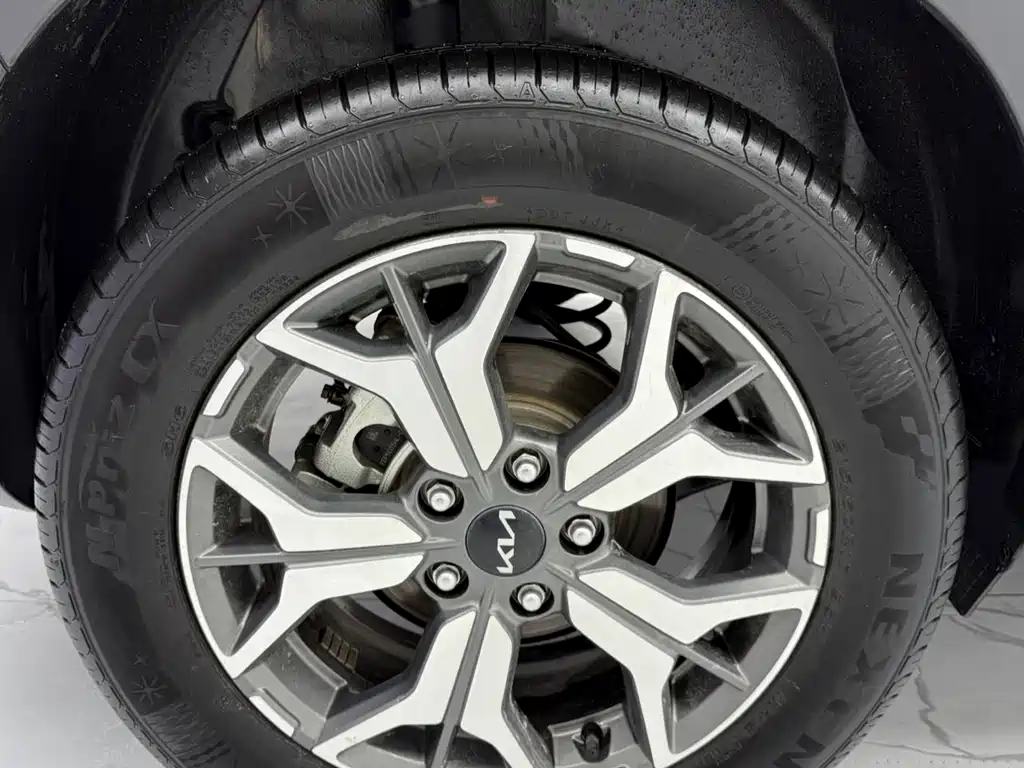Kia KX3 2022 — фото 19