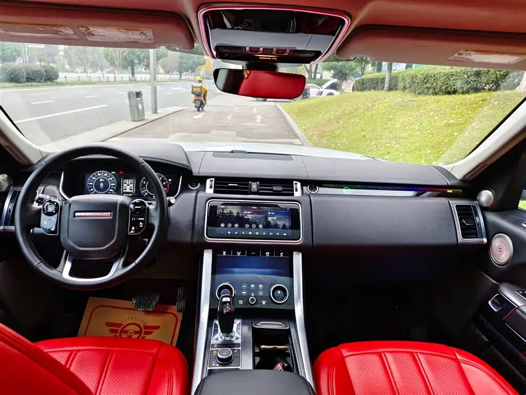 Land Rover Sport 2019 — фото 10