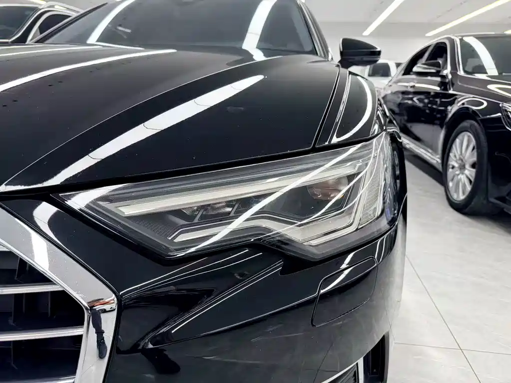Audi A6L 2021 — фото 22