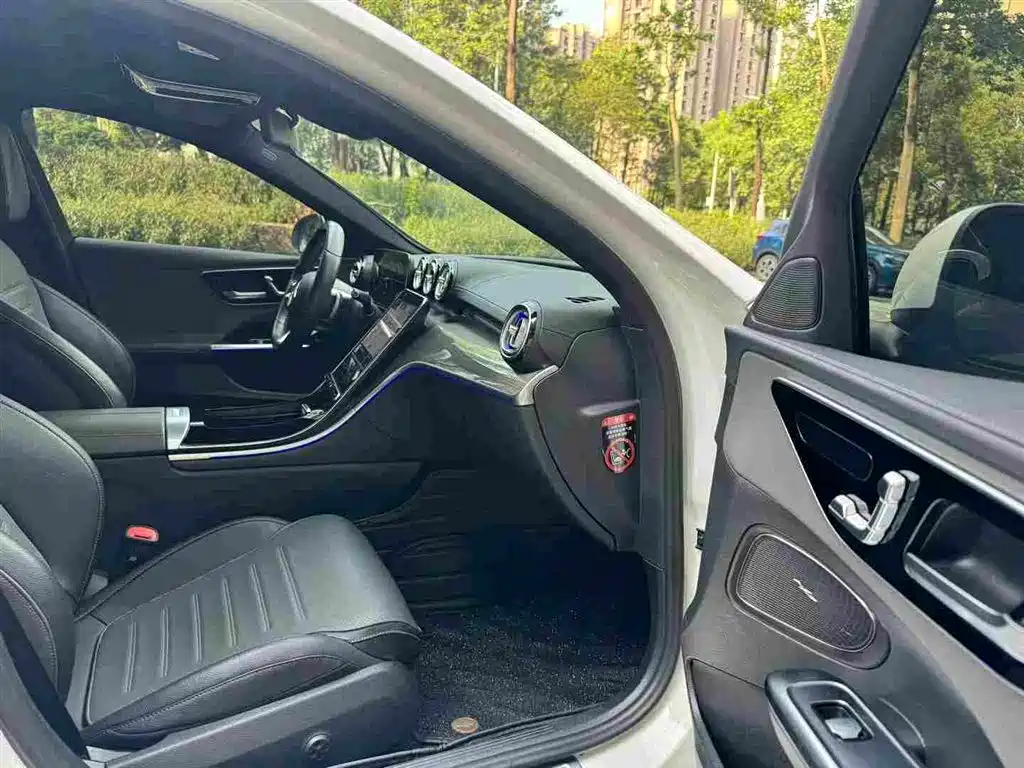 Mercedes-Benz C-Class 2022 — фото 8