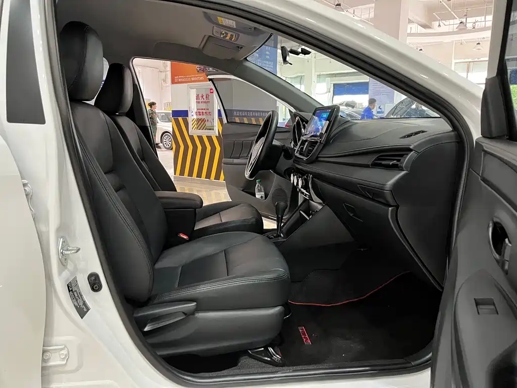 Toyota Vios 2023 — фото 10