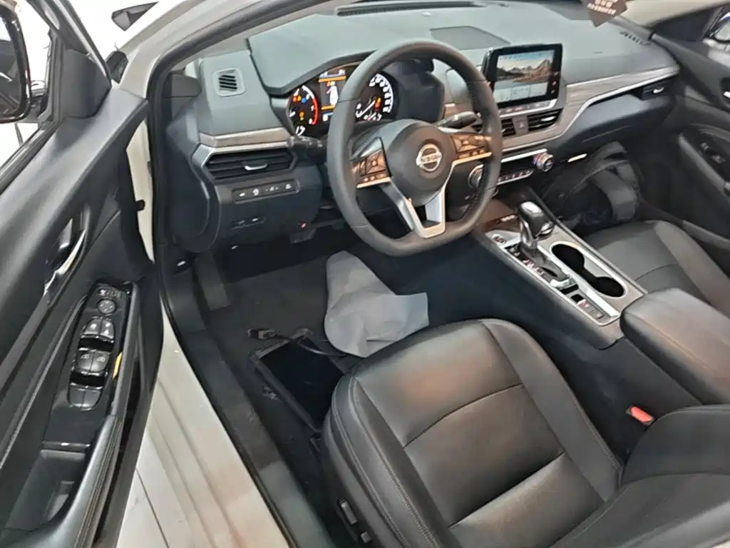 Nissan Teana 2022 — фото 16