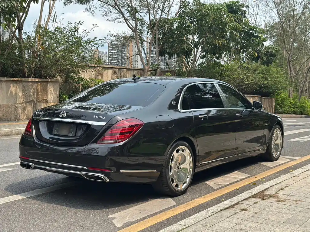 Mercedes-Benz Maybach S-Class 2020