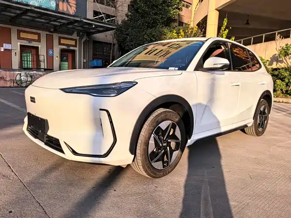 Geely Galaxy E5 2025