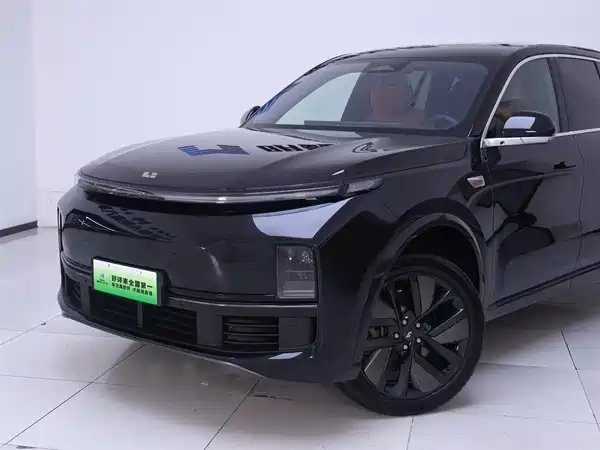 Li Auto L8 2024