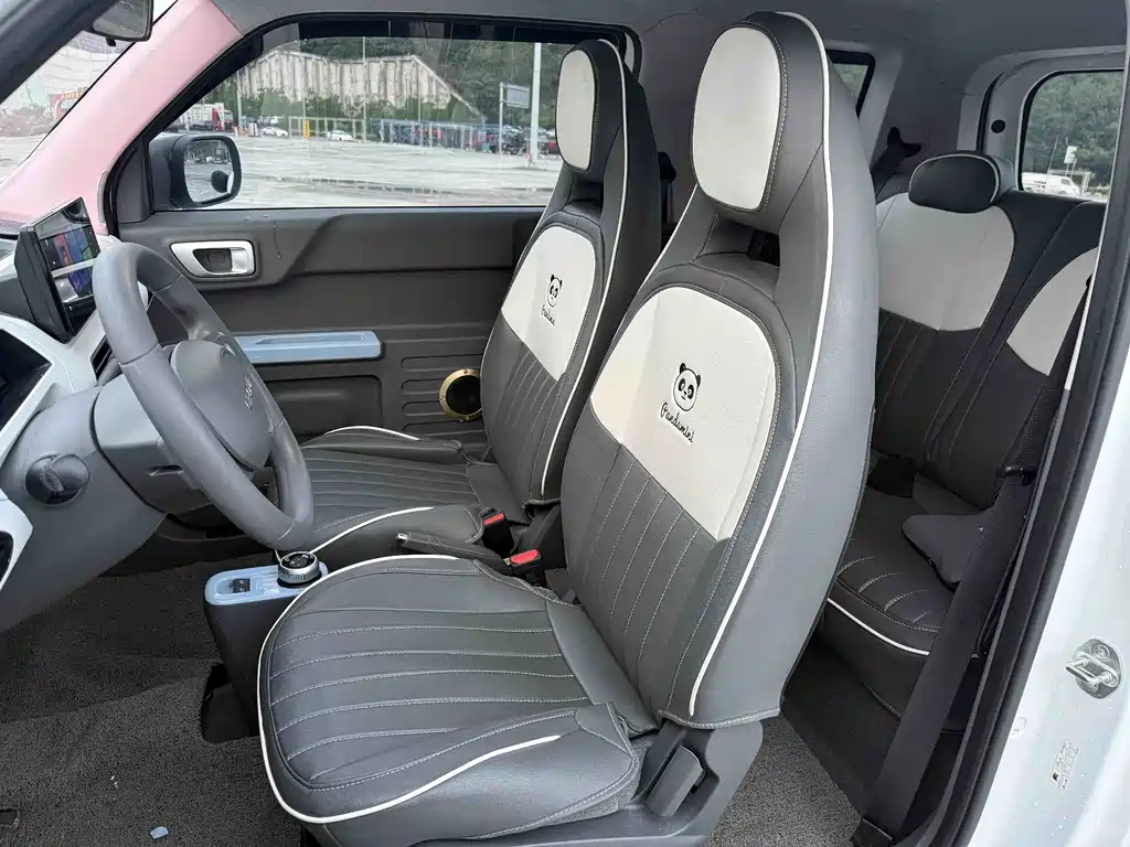 Geely Galaxy Panda 2024