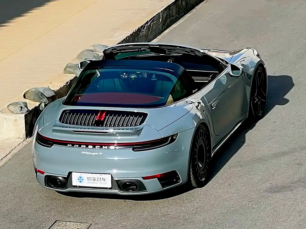 Porsche 911 2023 — фото 8