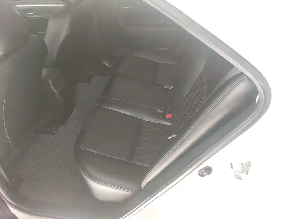 Toyota Corolla 2019 — фото 17