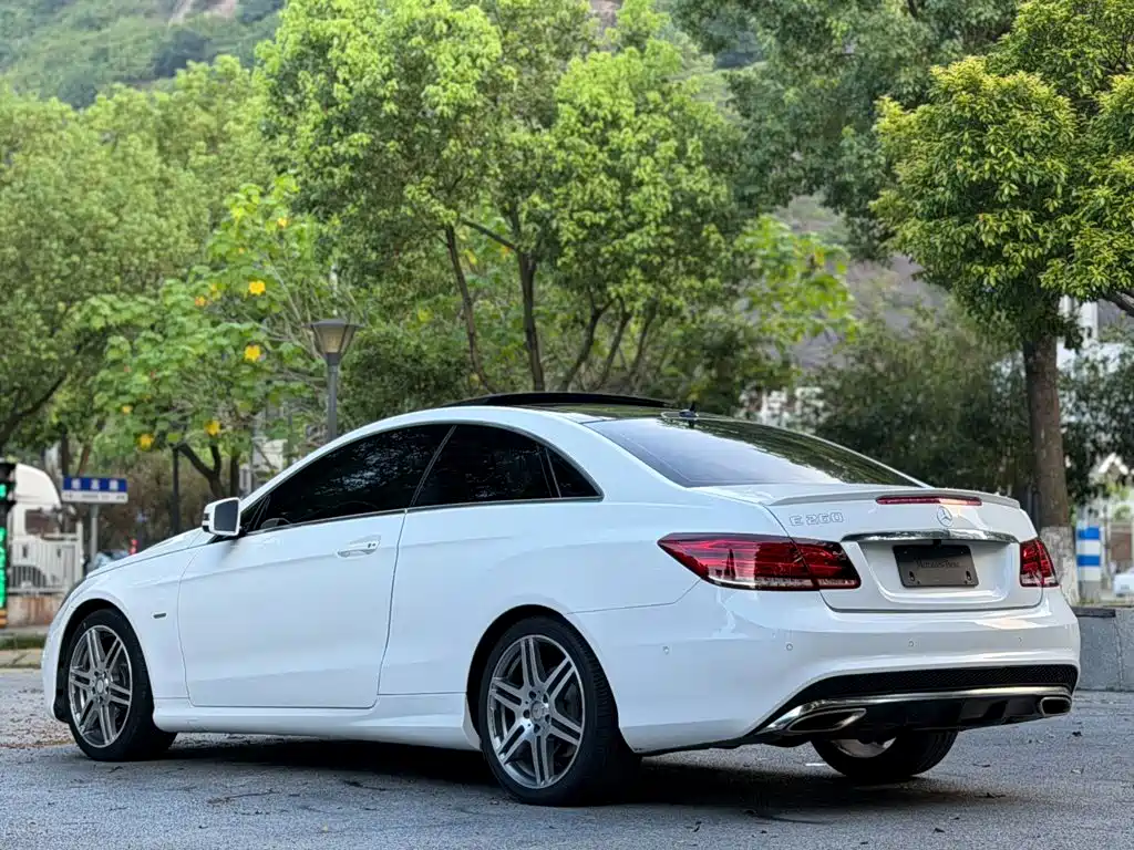 Mercedes-Benz E-Class 2017