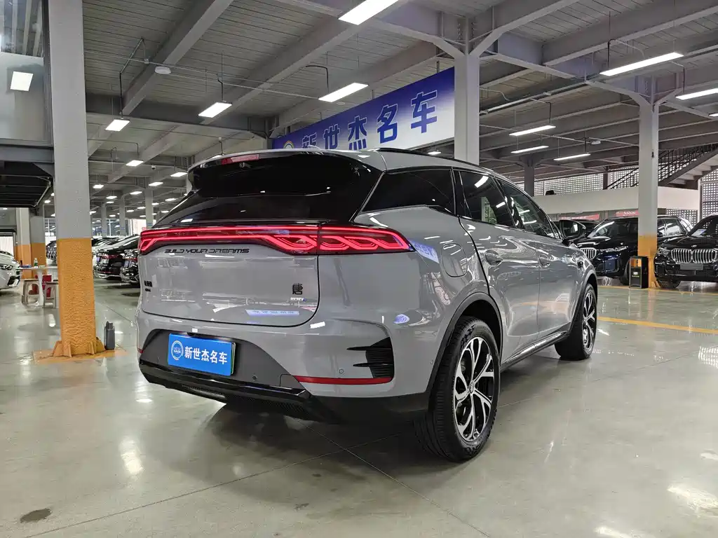 BYD Tang New Energy 2025 — фото 15