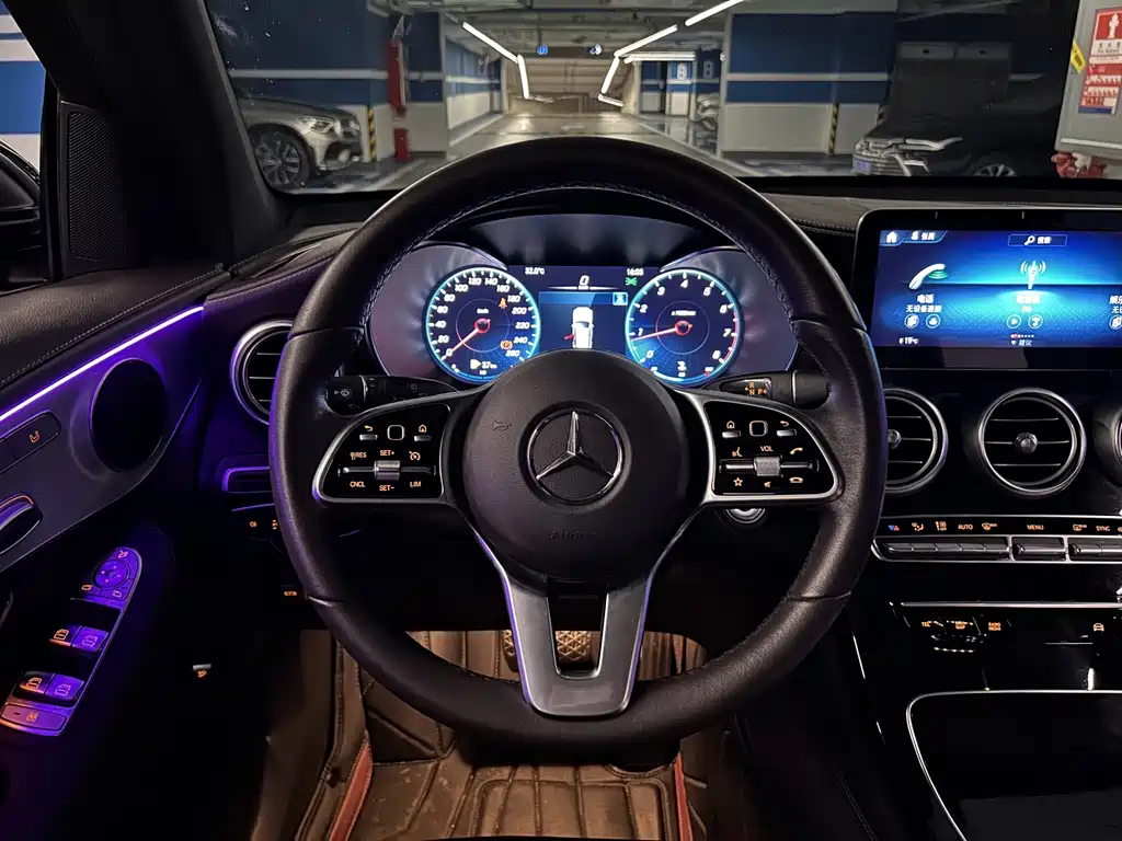 Mercedes-Benz GLC 2020 — фото 10
