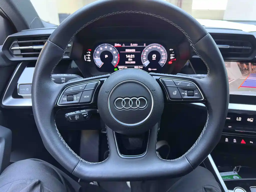 Audi A3 2022 — фото 16