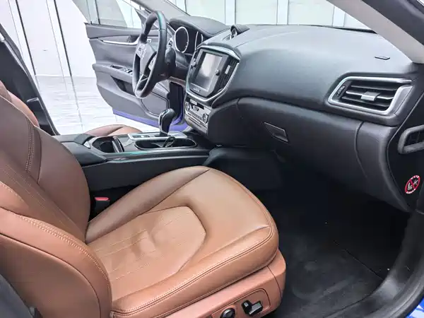 Maserati Ghibli 2014