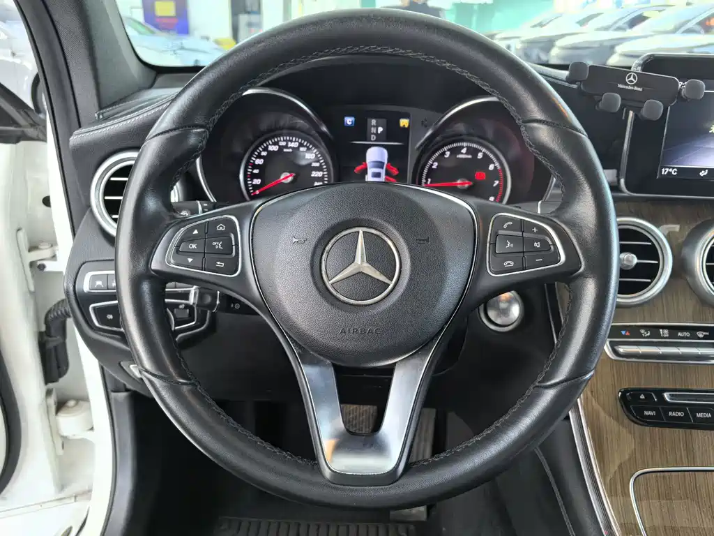 Mercedes-Benz GLC Coupe 2018 — фото 8