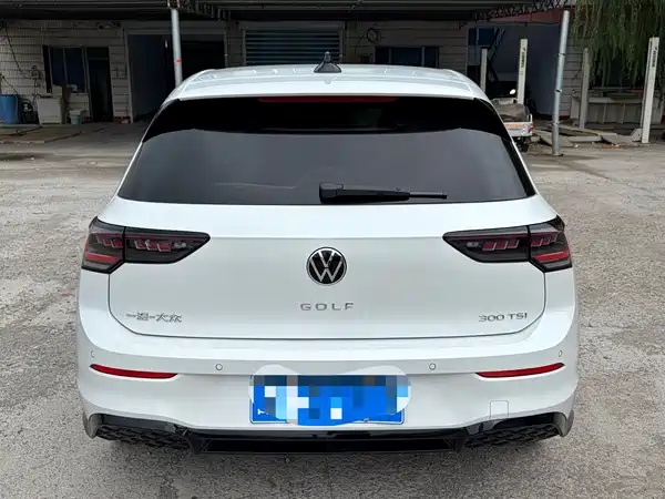 Volkswagen Golf 2026